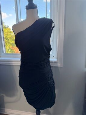 Vera Wang Lavender- Black One-Shoulder Ruched Women’s Dress